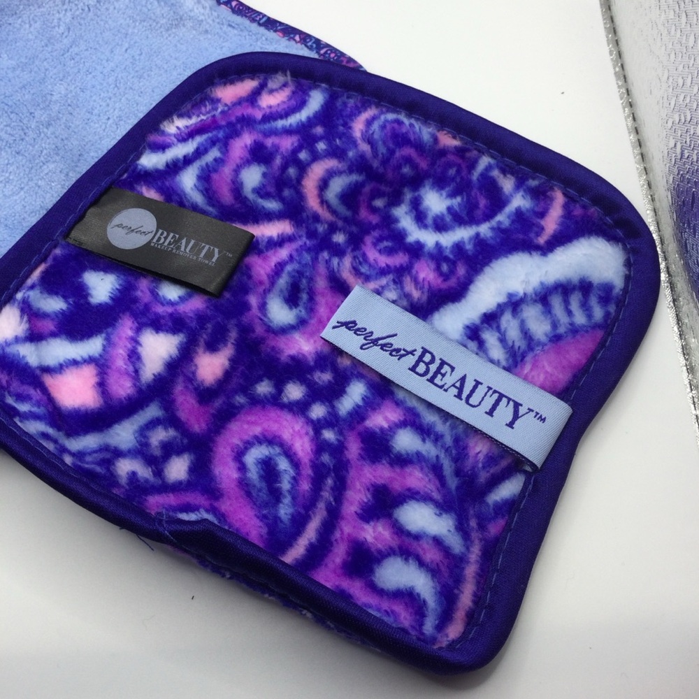 Perfect beauty 3 piece makeup remover towel set paisley blue purple and pink - Picture 9 of 11